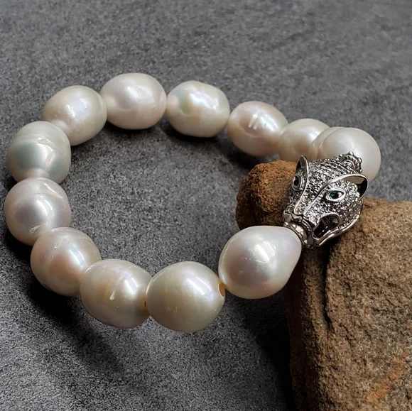 Genuine Freshwater Pearls Bracelet Platinum Pave Diamond Crystals Lion Head